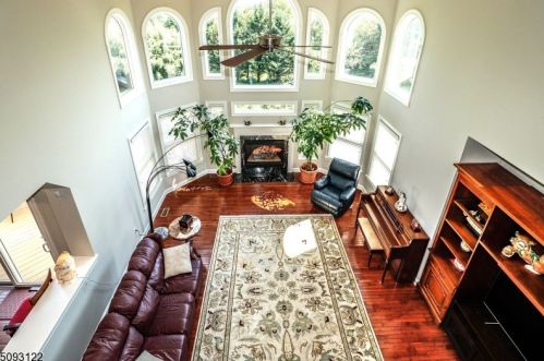 21 Patrick Henry Pl, East Amwell Township NJ  08551-1805 exterior