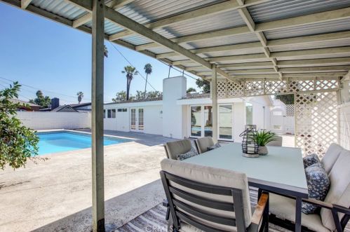 10141 Aldgate Ave, Garden Grove CA  92840-1007 exterior