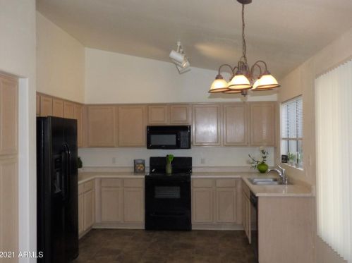 16001 50th Ave, Glendale, AZ 85306-2654