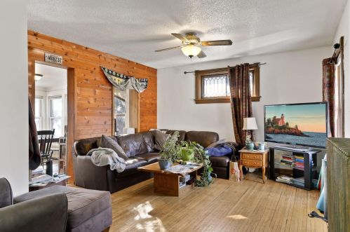 416 Daly St, Saint Paul, MN 55102-3532