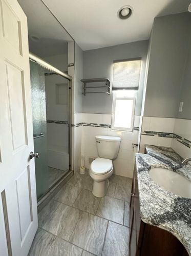 115 Roberta Dr, Whitaker PA  15120-3337 exterior