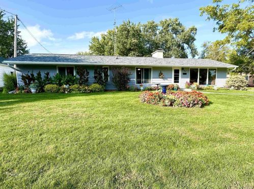 409 Milwaukee St, Mauston, WI 53948-1618