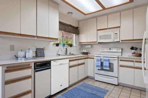 64578 Pinehurst Cir, Desert Hot Springs CA  92240-1346 exterior