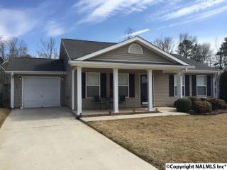 109 Sandy Hollow Dr, Madison, AL 35757-6863