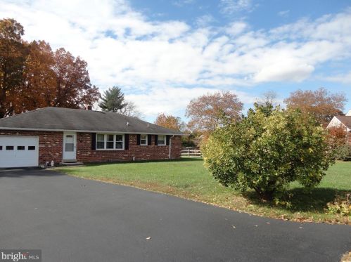 10 Gaynor Ct, Bear, DE 19701-1521