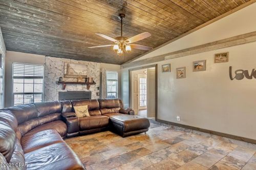 134 Derby Woods Dr, Lynn Haven FL  32444-3316 exterior