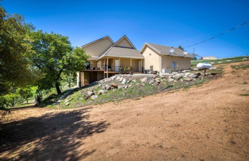 951 Crystal Oak Pl, Newcastle CA  95658-9405 exterior