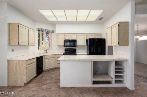 20003 Greenview Dr, Sun City AZ  85375-5580 exterior