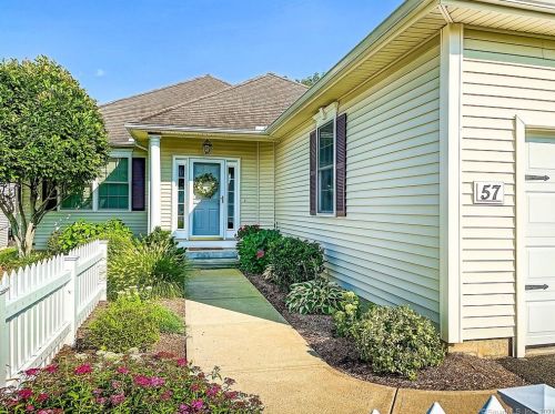 57 Ross Way, Windsor Locks, CT 06096-1267