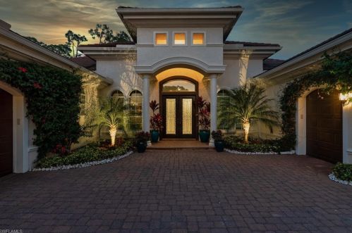 2786 Olde Cypress Dr, Naples, FL 34119-9730