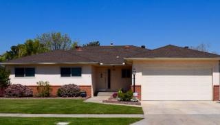 1294 Vartikian Ave, Fresno, CA 93710-5636
