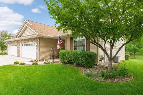 562 Marmik Cir, Hastings, MN 55033-4050