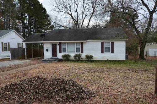 920 College St, Brownsville, TN 38012-2615