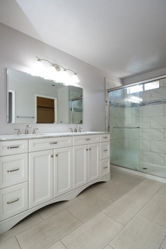 2836 Marsh Creek Ln, Riverbank CA  95367-3828 exterior