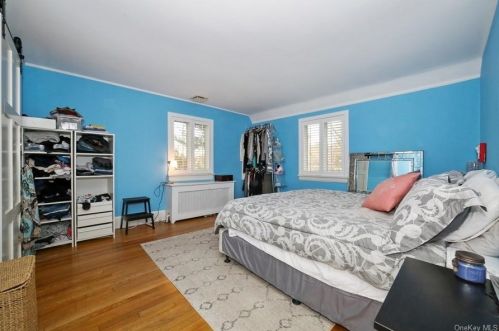 1187 Post Rd, Scarsdale NY  10583-2023 exterior