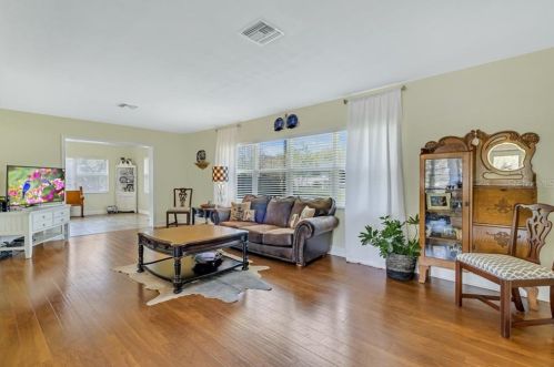 1421 Stevens Ave, Orlando, FL 32806-7137