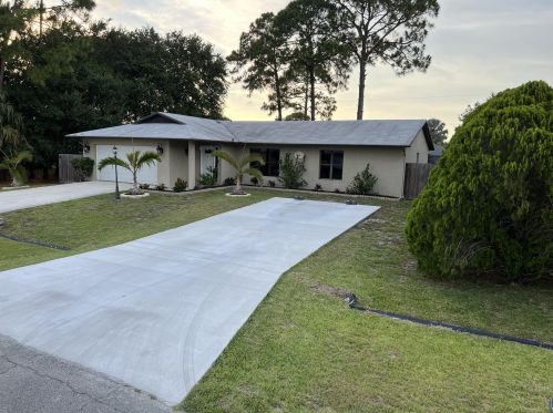 379 Husted Ter, Fort Pierce, FL 34983-2650