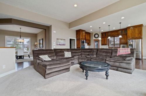 11856 Jamestown St, Minneapolis MN 55449-7526 exterior