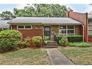 4559 Woodlark Ln, Charlotte, NC 28211-1951