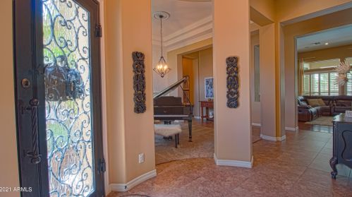4250 Pacific Dr, Chandler, AZ 85248-5200