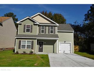 1316 Hazel Ave, Chesapeake VA  23325-3804 exterior
