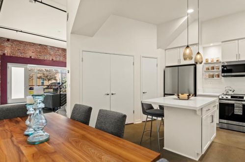 536 Manzana Pl, San Jose CA  95112-7812 exterior