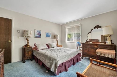 205 Lake Shore Dr, Rock Hill NY  12775-6520 exterior