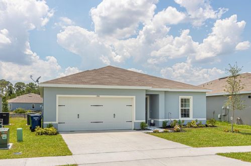 1301 Haines Dr, Winter Haven, FL 33881