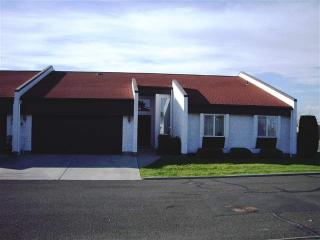 1903 Barber Ct, Richland, WA 99352-6112