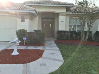 153 Pine Grove Dr, Palm Coast, FL 32164-4802