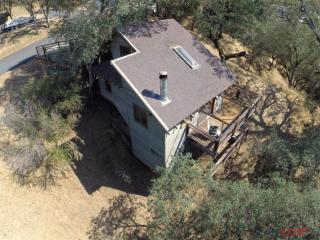2671 Tree Trap Rd, Lake Nacimiento, CA 93426-9649