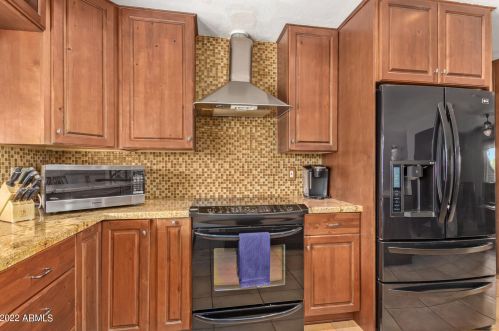 5230 Winchcomb Dr, Scottsdale AZ  85254-2936 exterior