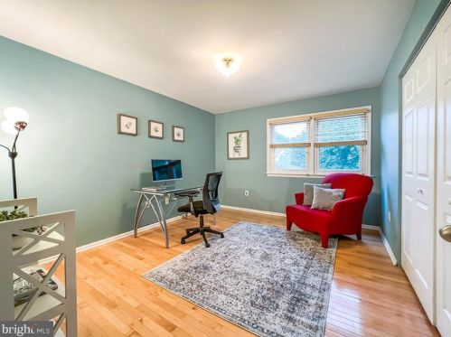 1344 Buford Dr, Yardley PA 19067-4342 exterior