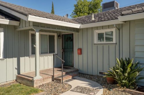 1413 Madrone Dr, Modesto, CA 95350-3906