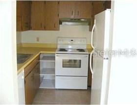 732 Shakespeare Dr, Lakeland, FL 33801-6052