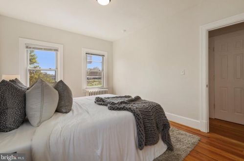 817 Quackenbos St, Washington DC 20011-1914 exterior