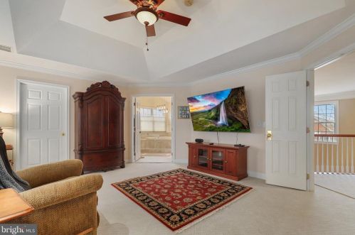 15609 Ryder Cup Dr, Haymarket VA  20169-6160 exterior