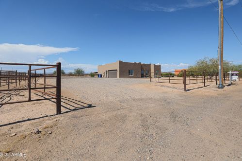 17786 Peak View Rd, Sun City, AZ 85387-6182