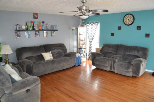 1124 Village Dr, Marysville, OH 43040-8336