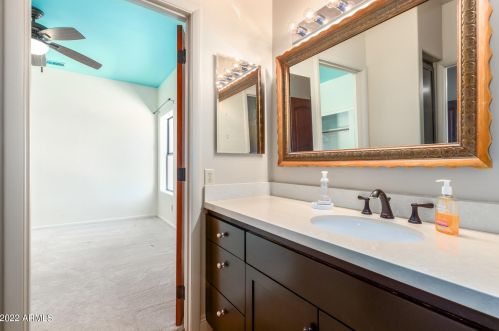 7839 Dixileta Dr, Scottsdale AZ exterior