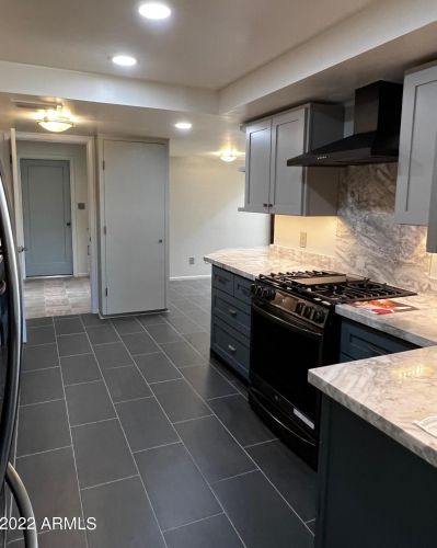 4214 69th Pl, Scottsdale AZ  85251-2320 exterior