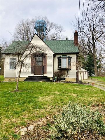 8265 Water St, Nelson, OH 44231-1232