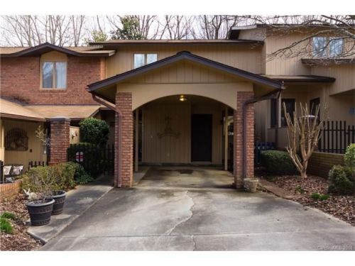 845 Coventry Ln, Statesville, NC 28677-6072