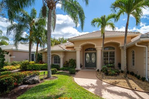 5920 Sonoma Ct, Naples, FL 34119-4608