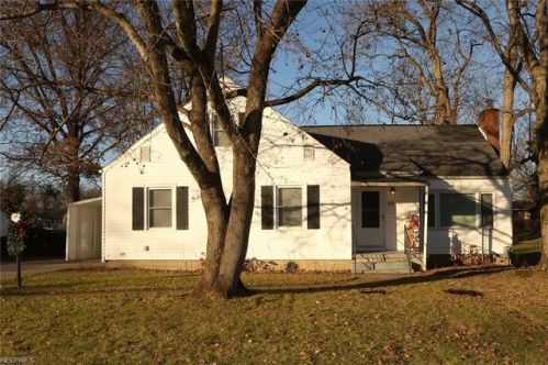55 Linwood Dr, Alliance, OH 44601-4822