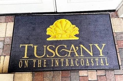3213 Tuscany Way, Boynton Beach FL  33435-7811 exterior