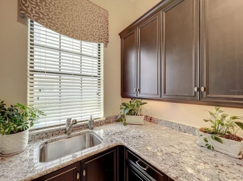 395 Muirfield Loop, Kissimmee FL 34747-6411 exterior