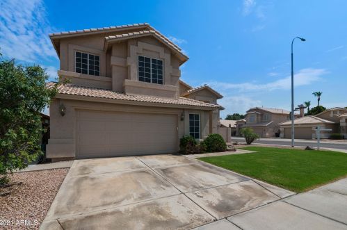 4770 Flint St, Chandler, AZ 85226-2979
