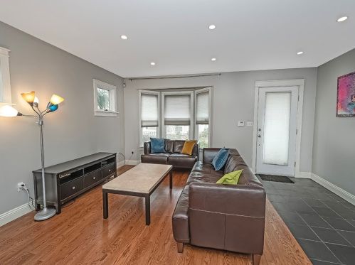 351 Lehigh Ave, Pittsburgh, PA 15232-2007