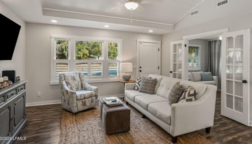 1902 Park Ave, Beaufort SC  29902-3816 exterior